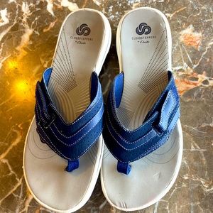 Very comfortable pair of sandals